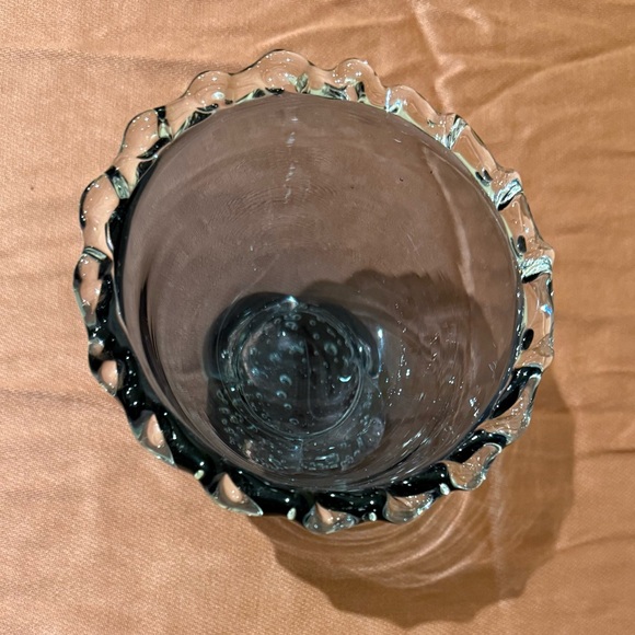 Vintage Art Glass Ruffled Crimped Bowl Bullicante Pedestal - Picture 5 of 8